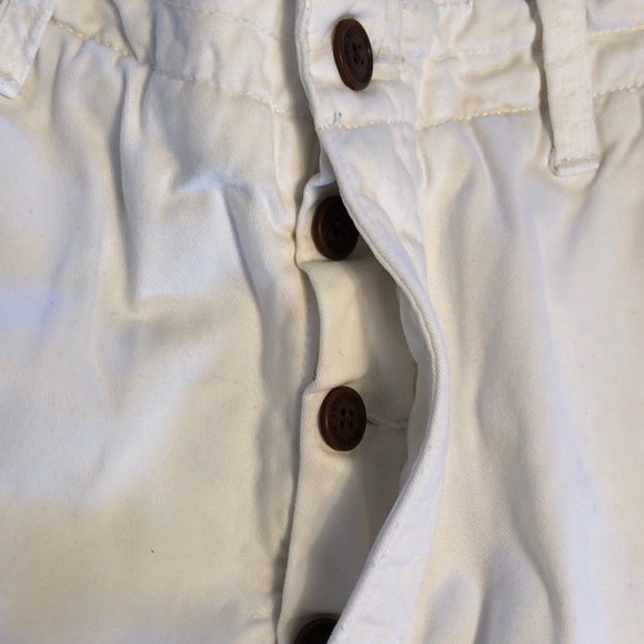 Abercrombie Cargo Shorts - Picture 2 of 7